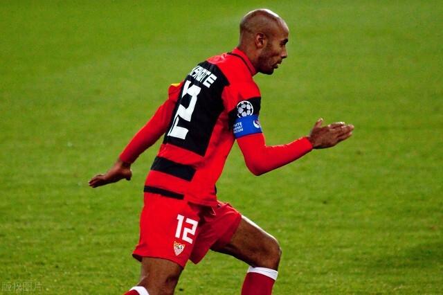 包含葡超赛后走向成谜，塞维利亚刷新队史纪录，管理层满意，年轻球员得到机会的词条